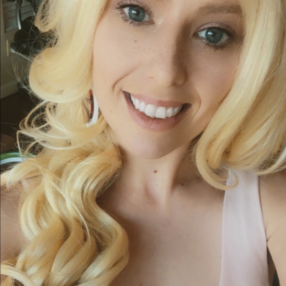 BIG HAIR DONT CARE Blonde 613 Lacefront 2020 Wig - Picture 3 of 4